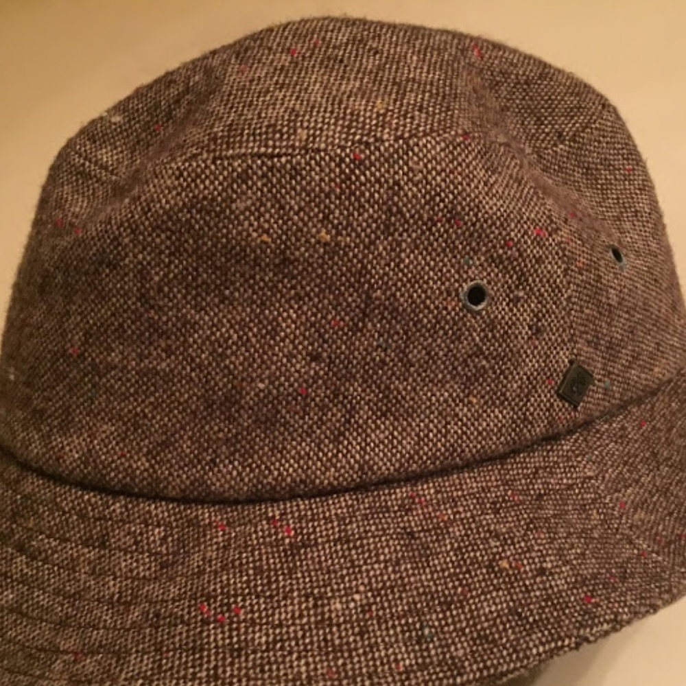 OBEY bucket hat